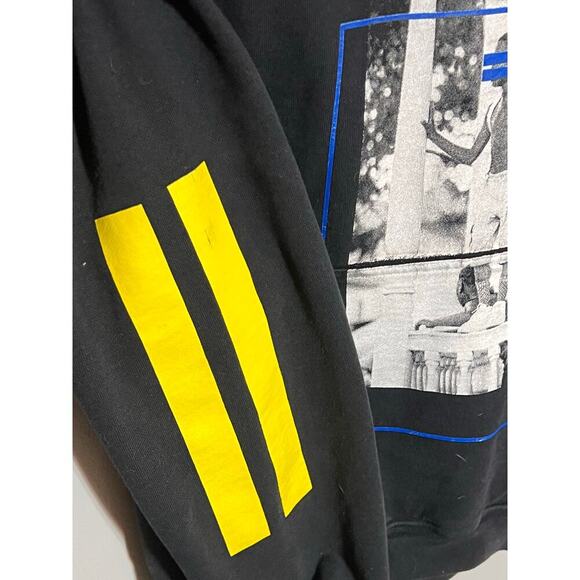 EMline LA Hoodie Black Size Small Imagines on front verbiage on arm and back - Picture 4 of 9